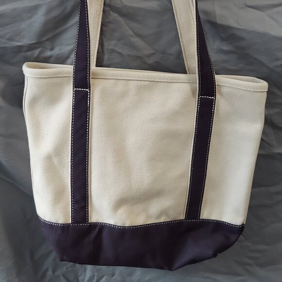 Land's End Canvas Tote Like New - Picture 3 of 10